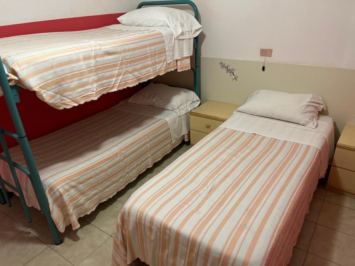 Hotel Zucconi 몬테카티니테르메 외부 사진
